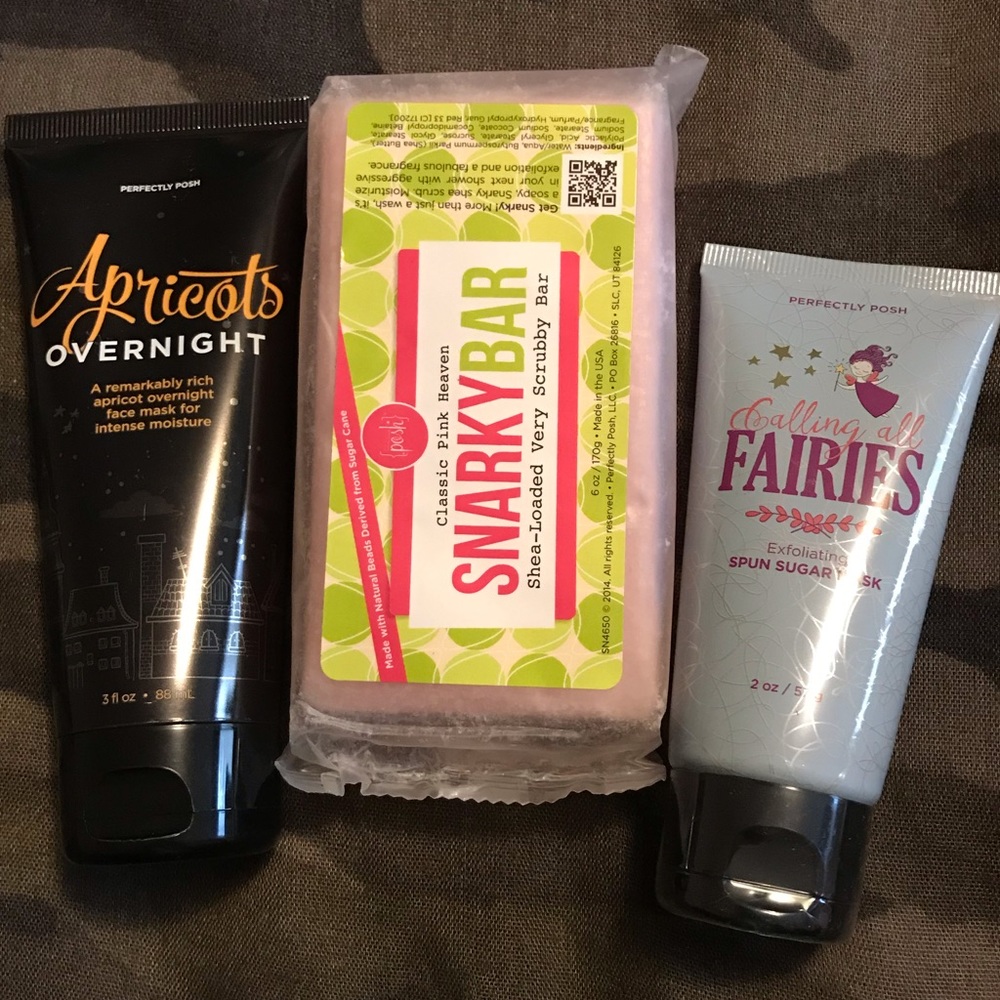 Perfectly Posh Bundle NWT!